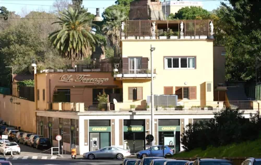 Le Terrazze Di San Giovanni Рим Экстерьер фото
